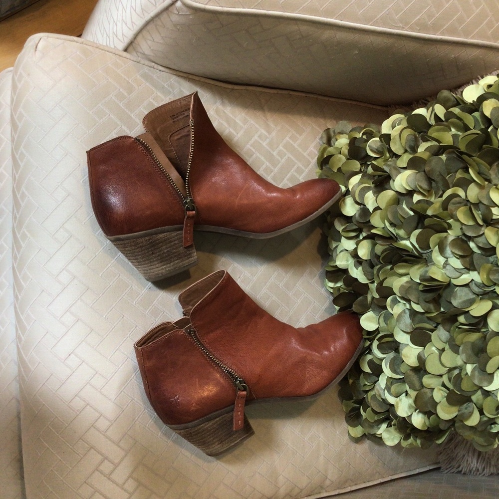 Frye Boot - Picture 5 of 8